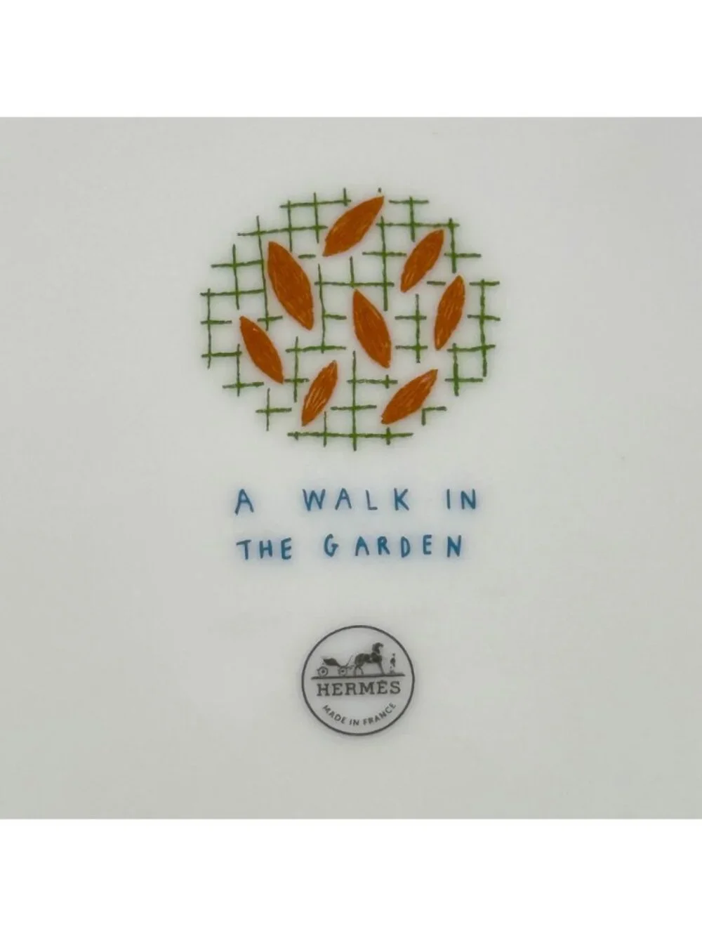 Hermes Round Porcelain A Walk In The Garden Yellow & Green Dessert Plate set  2